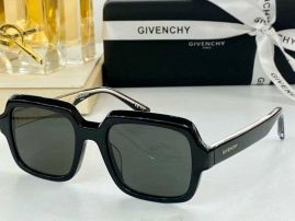 Picture of Givenchy Sunglasses _SKUfw42933111fw